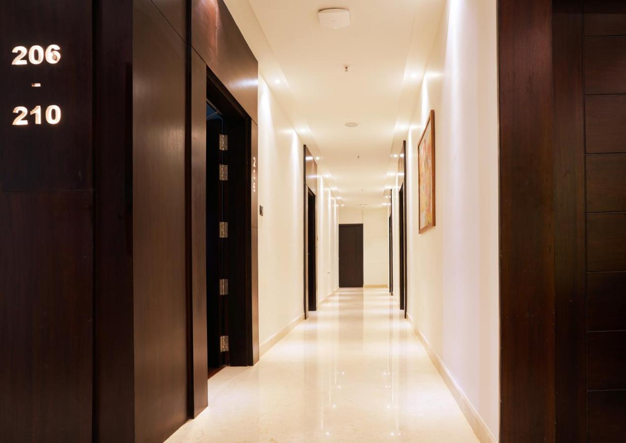 Visthara Hotel บังกาลอร์ ภายนอก รูปภาพ